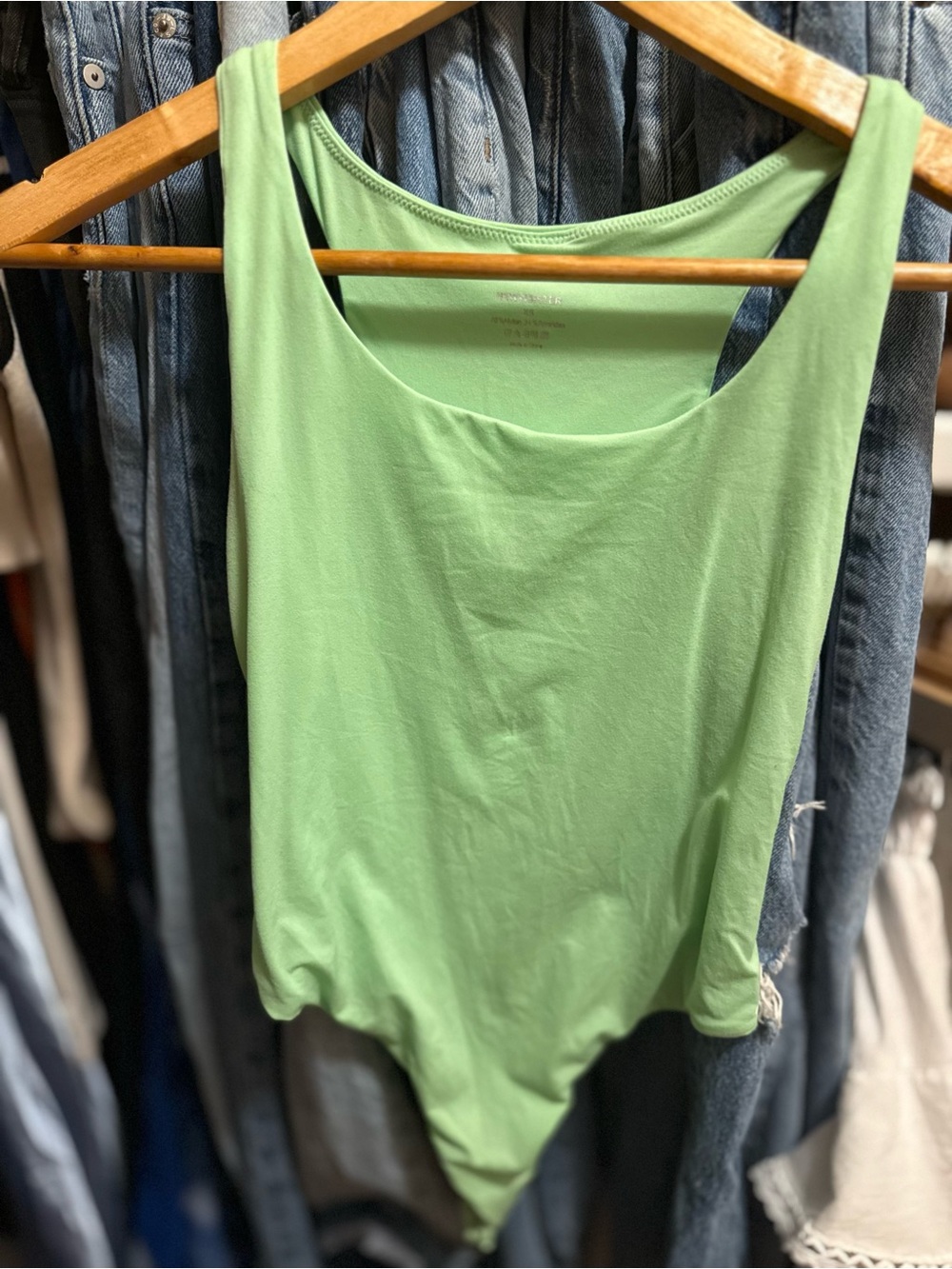 Scoop Neck Stretch Bodysuit in Mint Green